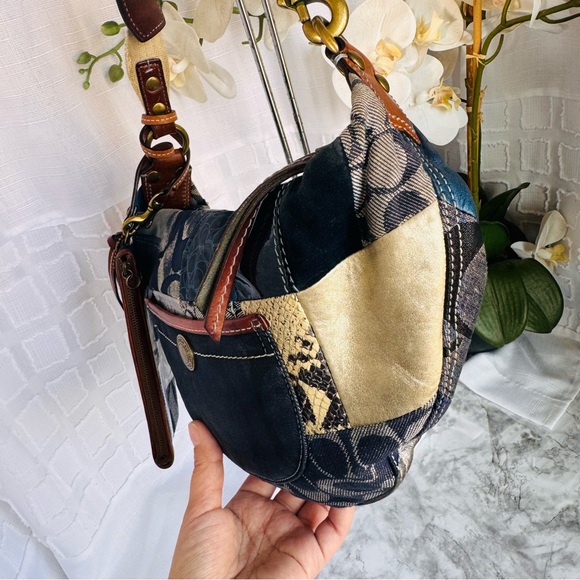 Coach patch work denim - vintage 2006! With matching wristlet . - Picture 12 of 12